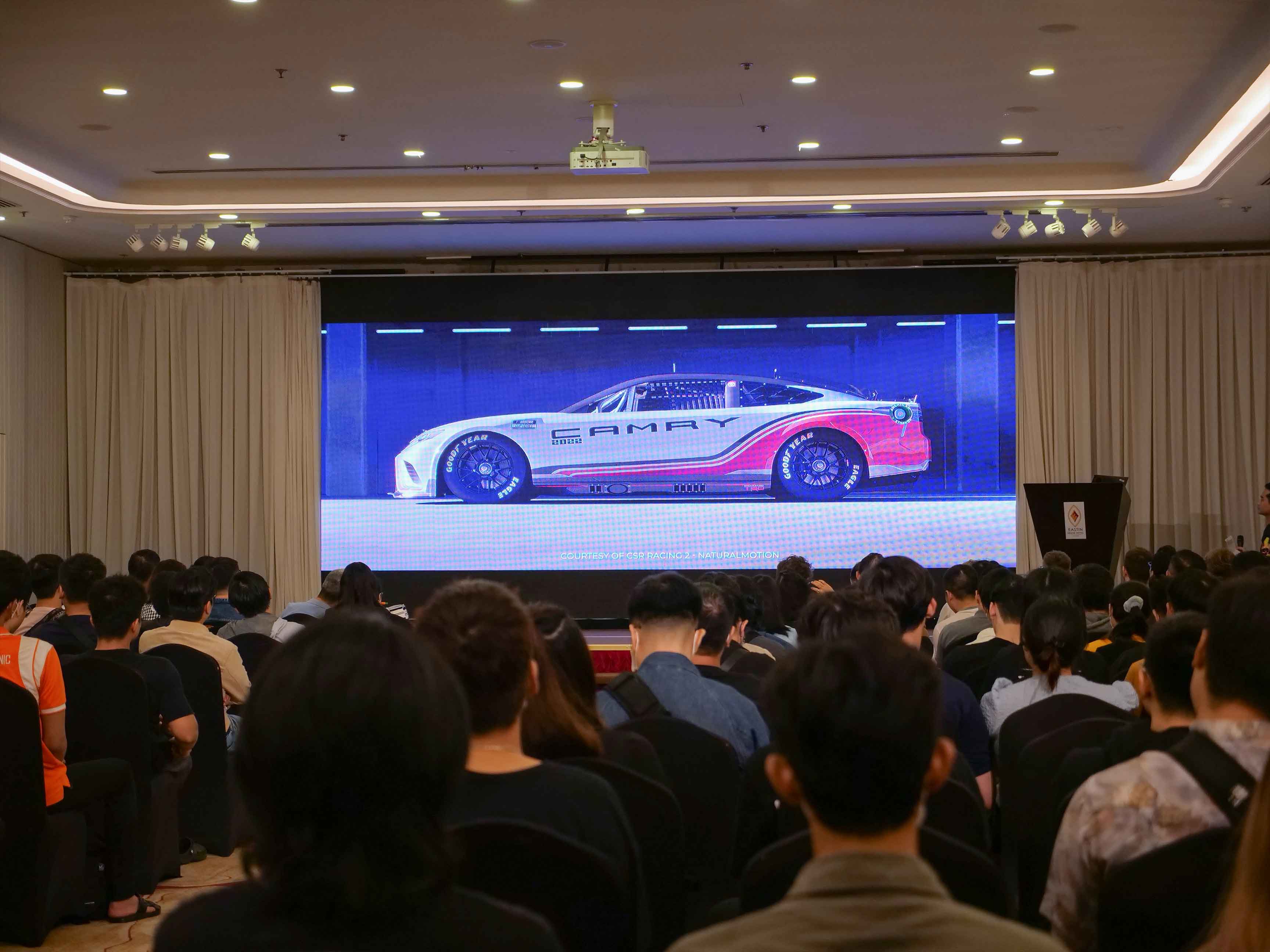 4-a-glass-egg-x-zynga-talk-bat-mi-cach-glass-egg-va-zynga-dua-sieu-xe-vao-the-gioi-csr-racing-2