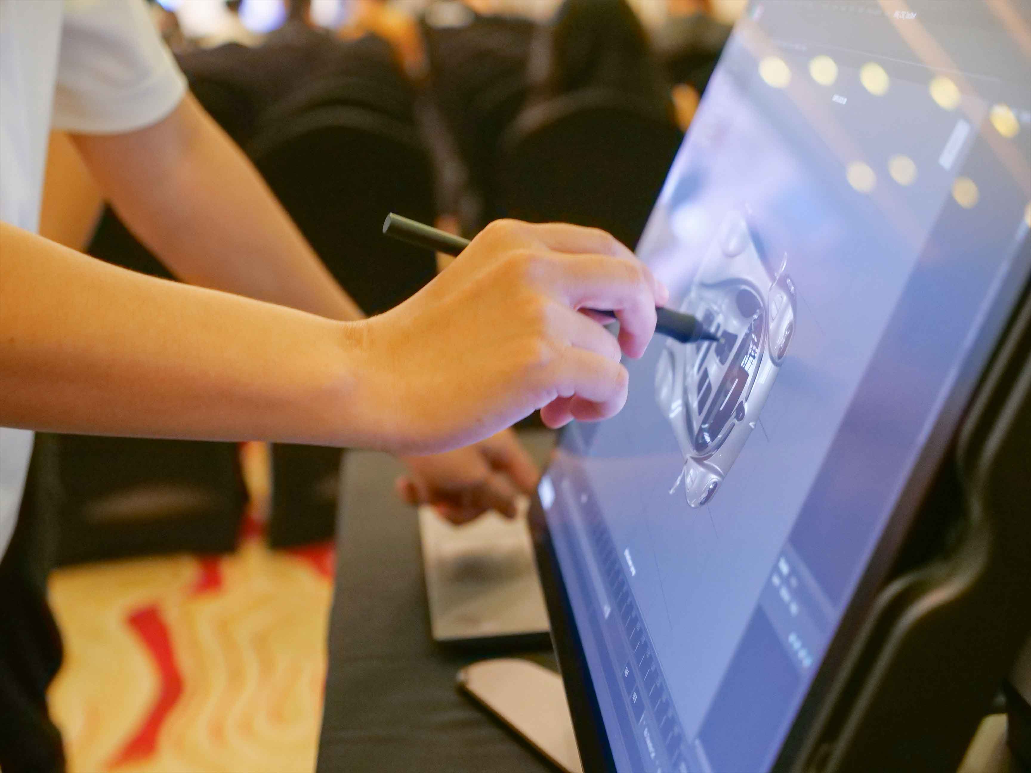 5-a-glass-egg-x-zynga-talk-bat-mi-cach-glass-egg-va-zynga-dua-sieu-xe-vao-the-gioi-csr-racing-2